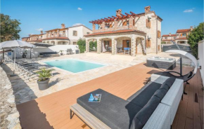Gorgeous Home In Cabrunici With Wifi